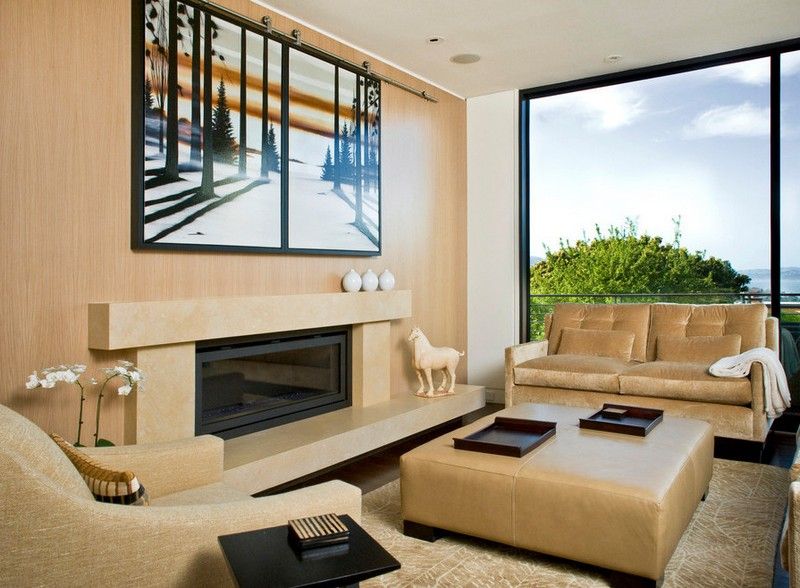 Sandfarbe mit Ledersofa und Kaffeetisch Kaminzimmer-einrichten-warme-Farben-Beige-Sandfarbe-Nuance